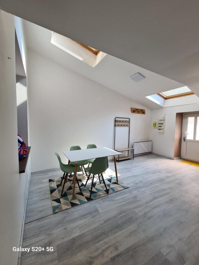 Appartamento Au Vieux Vesoul Esterno foto